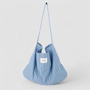 가벼운 데일리 크로스 숄더 에코백 _ [스트라이프블루]