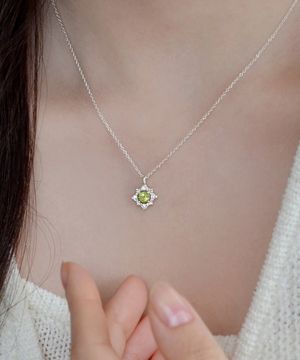 925실버 천연 페리도트 그린 원석 목걸이 이시스/ Isis