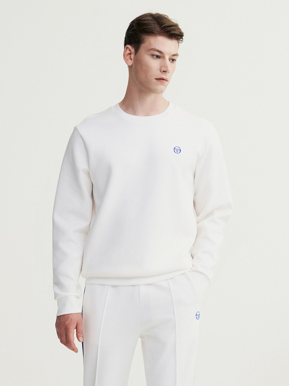 세르지오 타키니(SERGIO TACCHINI) U 고트 쿠쉬라이트 맨투맨 (White)