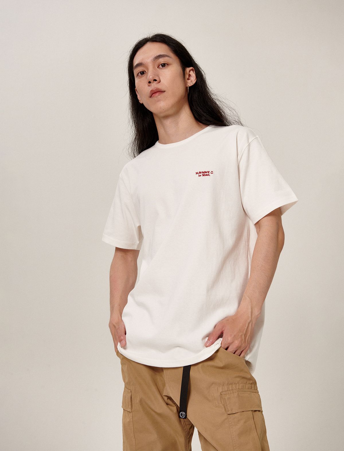 플랫웨이브 인 서울(FLATWAVE IN SEOUL) Naz Classic Logo T-Shirt White