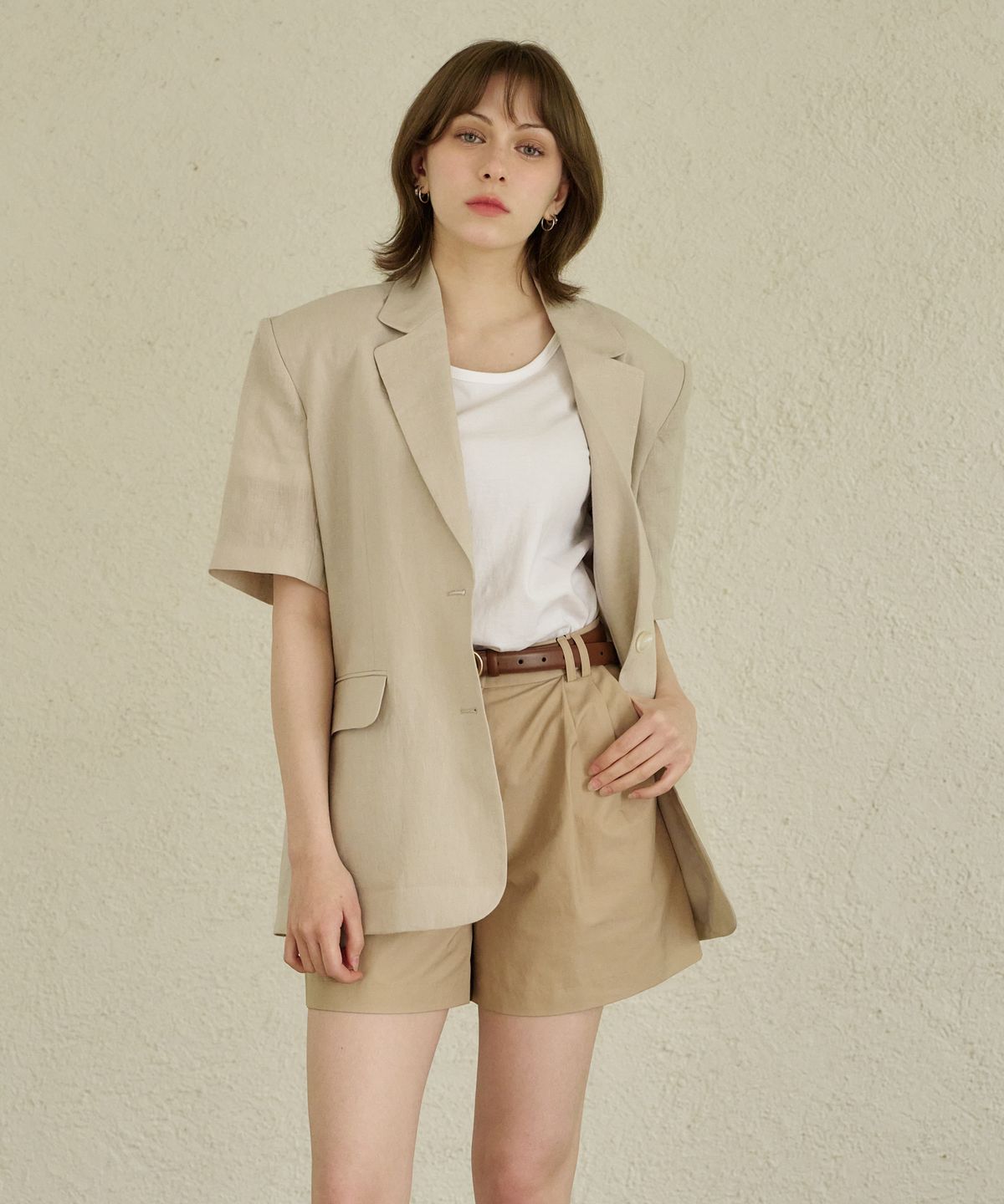 아르모어 시크릿(ARMOIRESECRET) 하프 슬리브 린넨 자켓 - 베이지