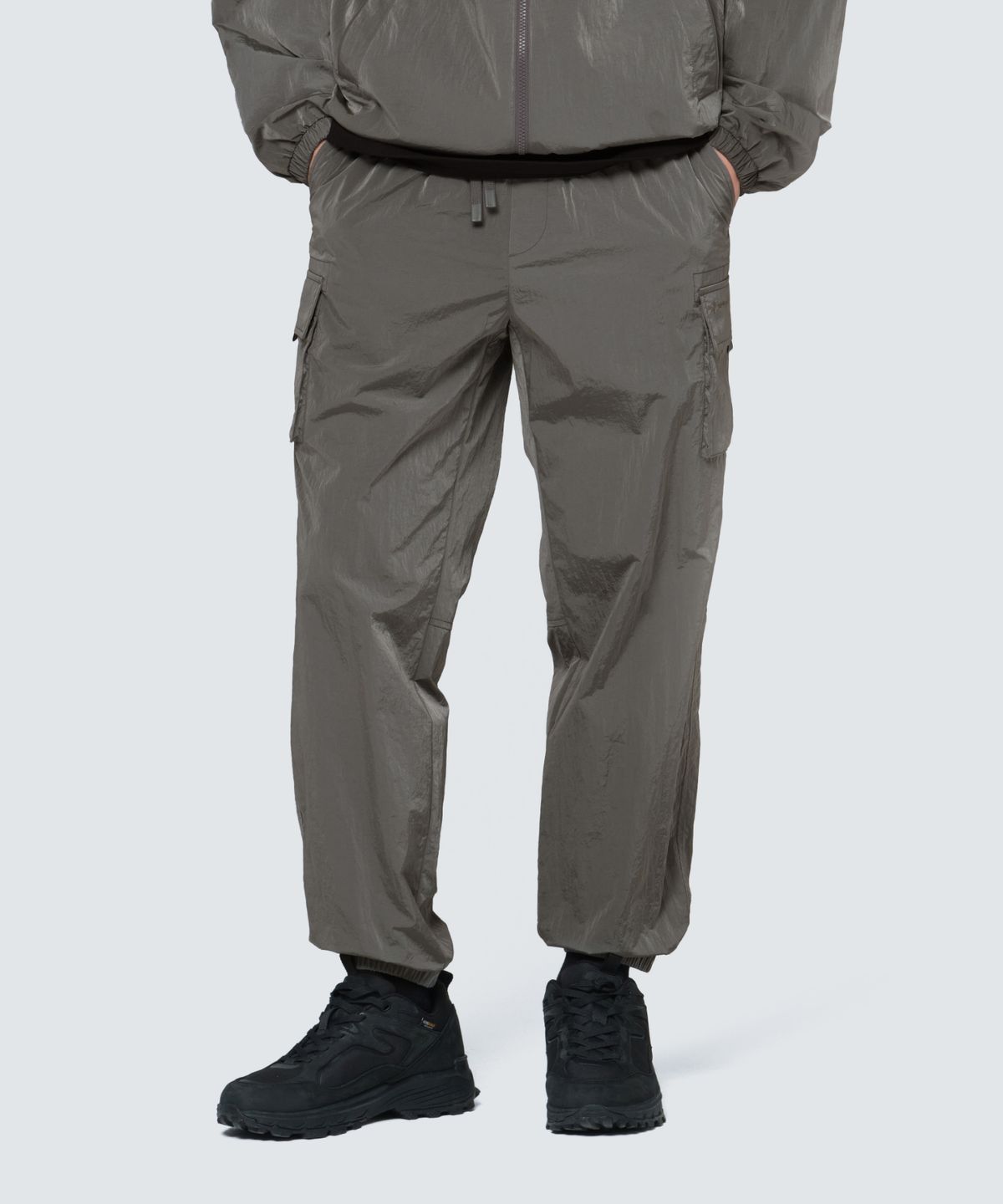 스노우피크 어패럴(SNOWPEAK APPAREL) 브라이트 카고 조거 팬츠 (S24FUFPT70) Silver Gray