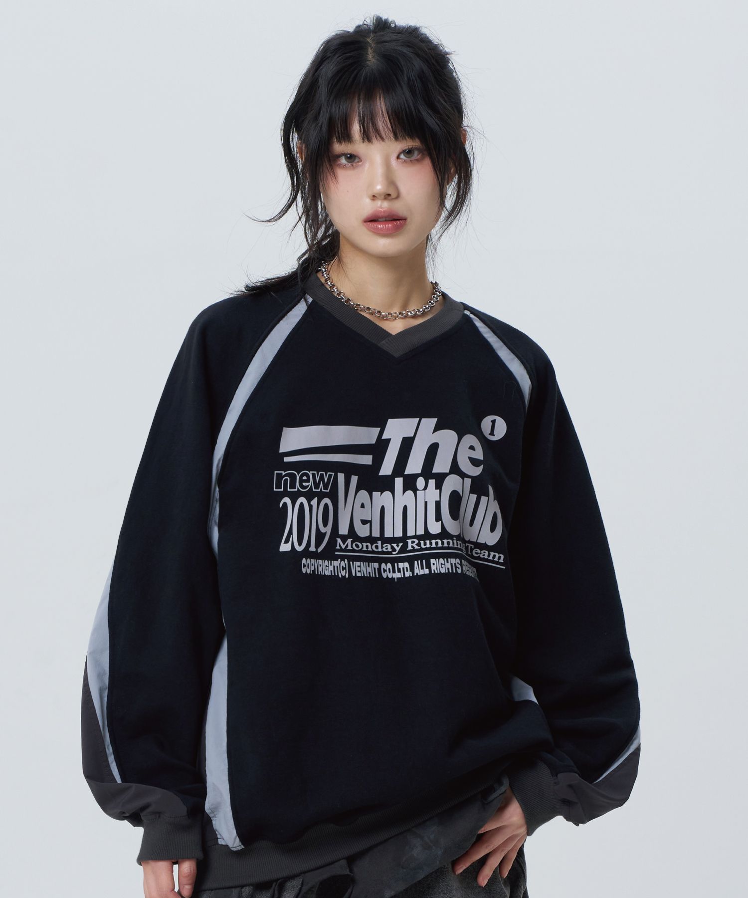 MUSINSA公式 | VENHIT MRT Raglan Sweatshirt Black