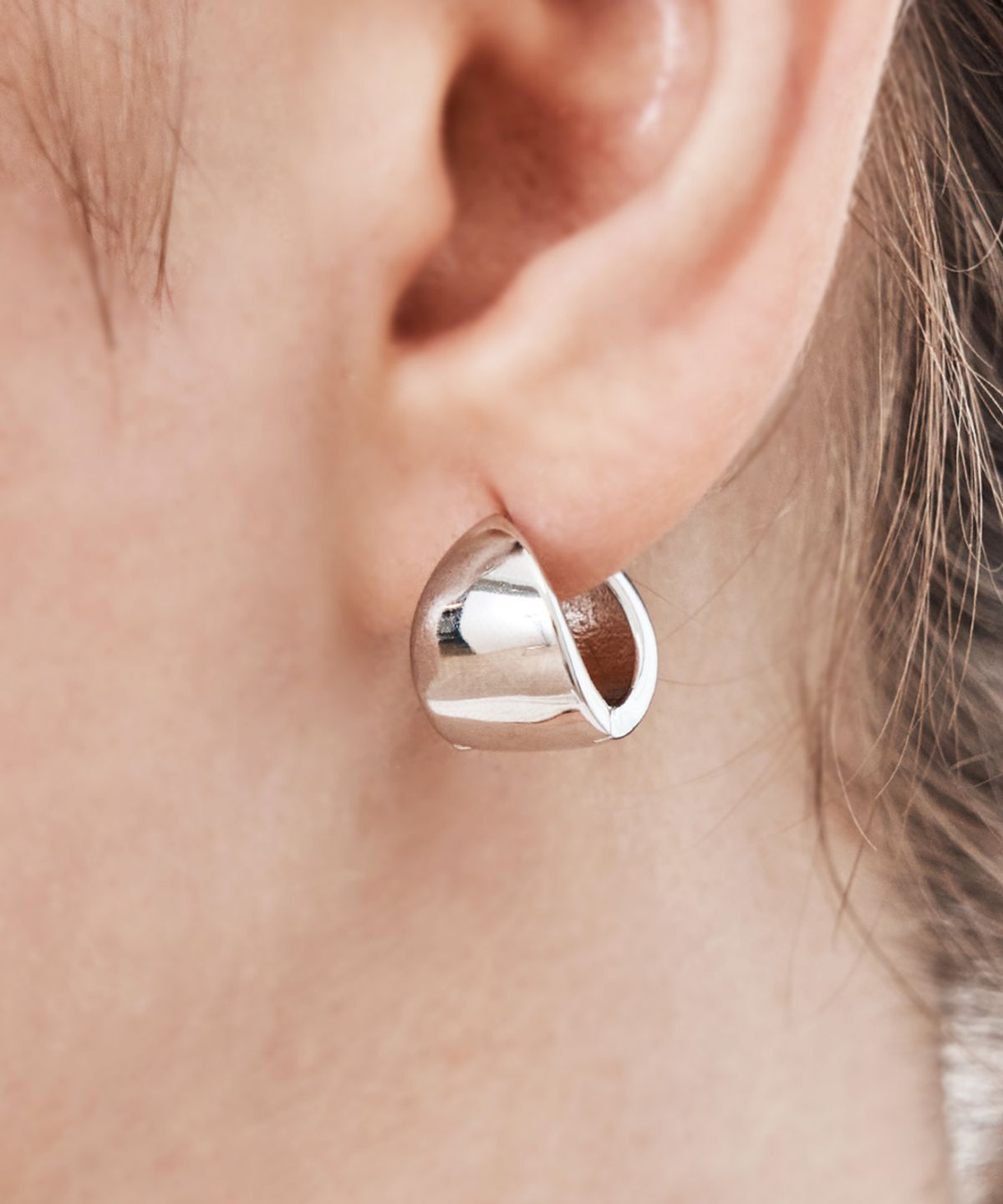 가이거주얼리(GEIGERJEWELRY) 물방울 포인트 데일리 원터치 귀걸이 GISVEE153 (실버925 PIN)