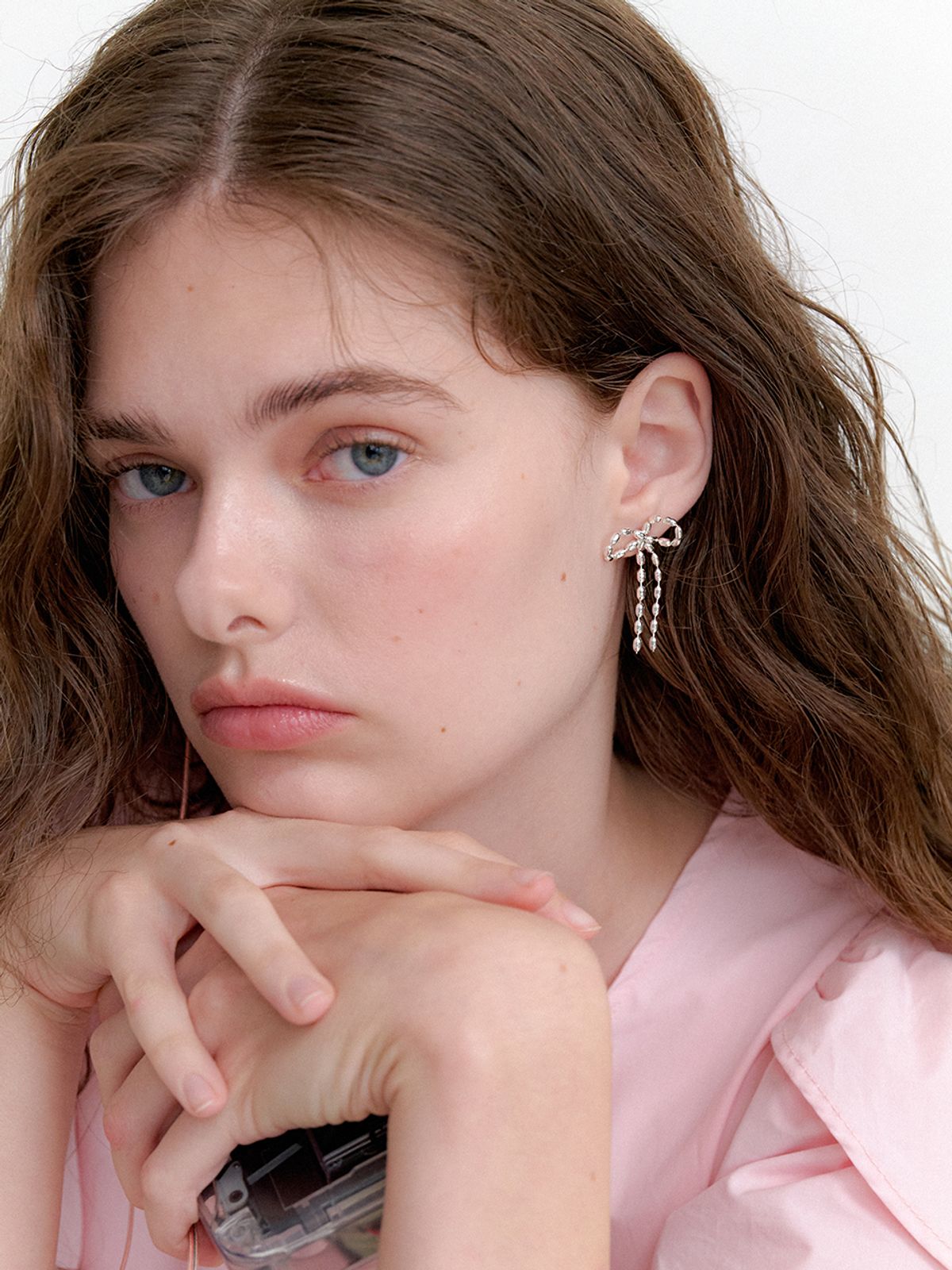 오블라(OVLA) vintage ribbon drop earring_2color JE046