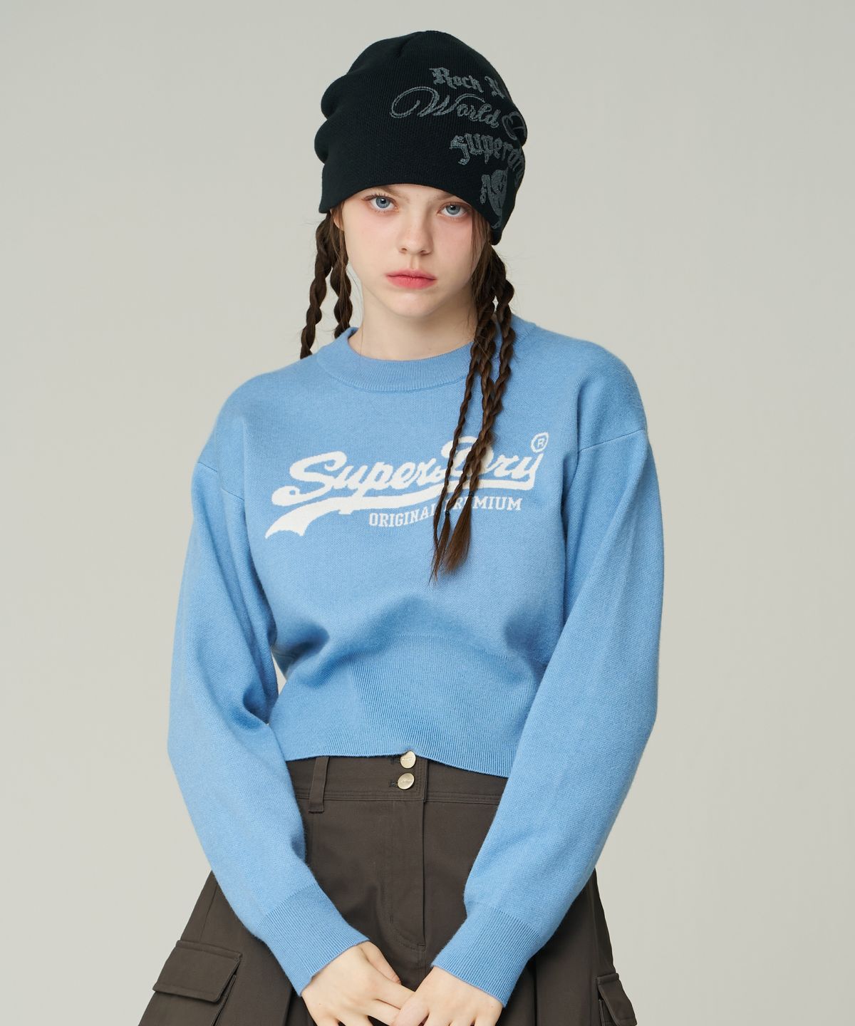 슈퍼드라이(SUPERDRY) W 에센셜 크롭 니트 블루