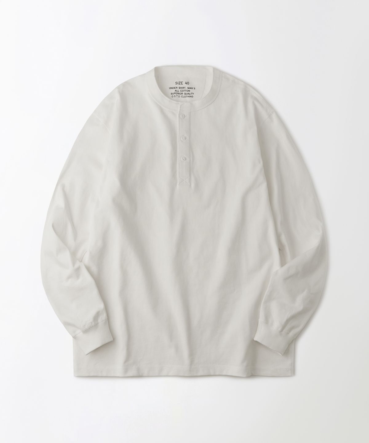 아웃스탠딩(OUTSTANDING) HENLEY NECK LONG SLEEVE TEE_OFF WHITE