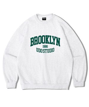 어센틱 릴렉스드 브루클린 맨투맨 스웨트 화이트그린