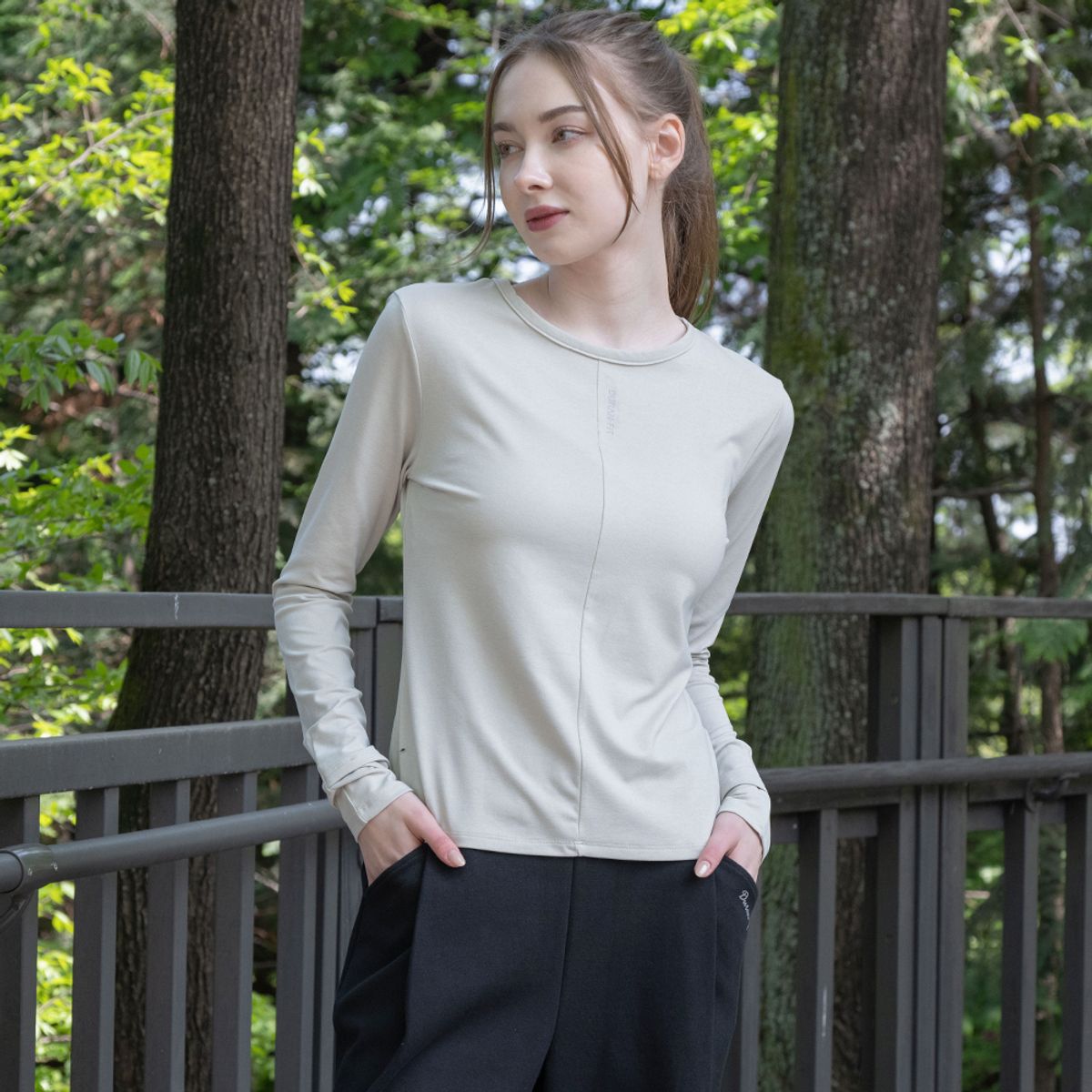 뒤란(DURAN) 앞 절개 스포츠 긴팔 티셔츠 DTF4W-4144 4colors