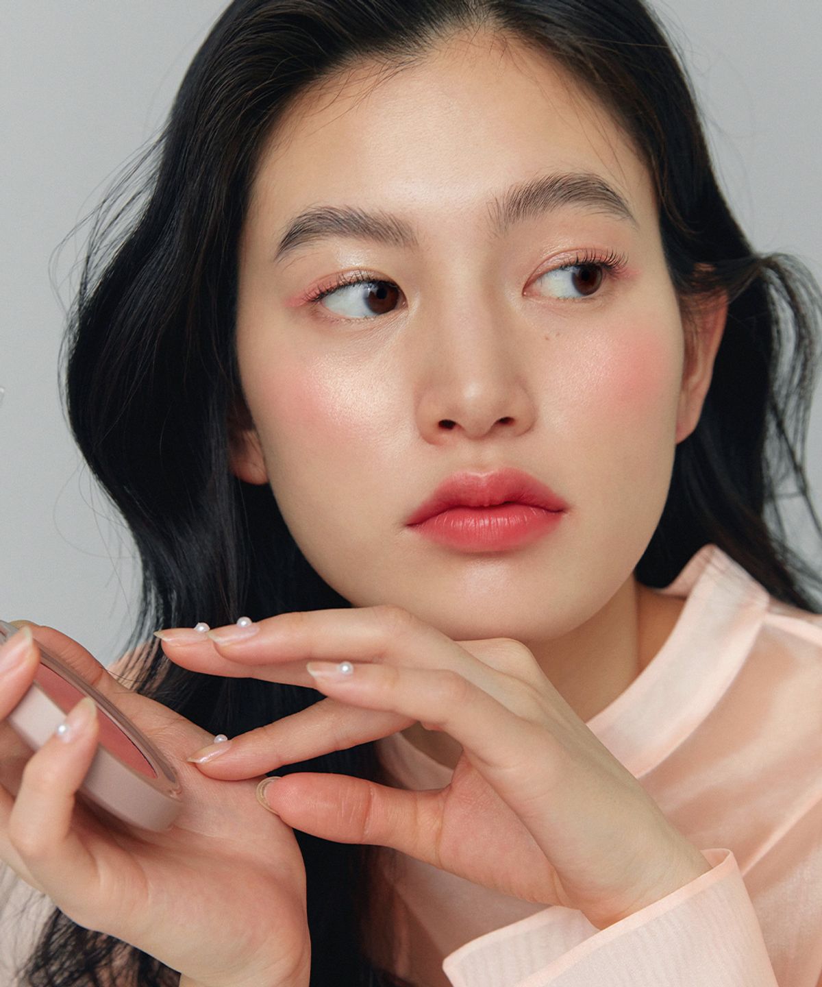 힌스(HINCE) 트루 디멘션 글로우 치크