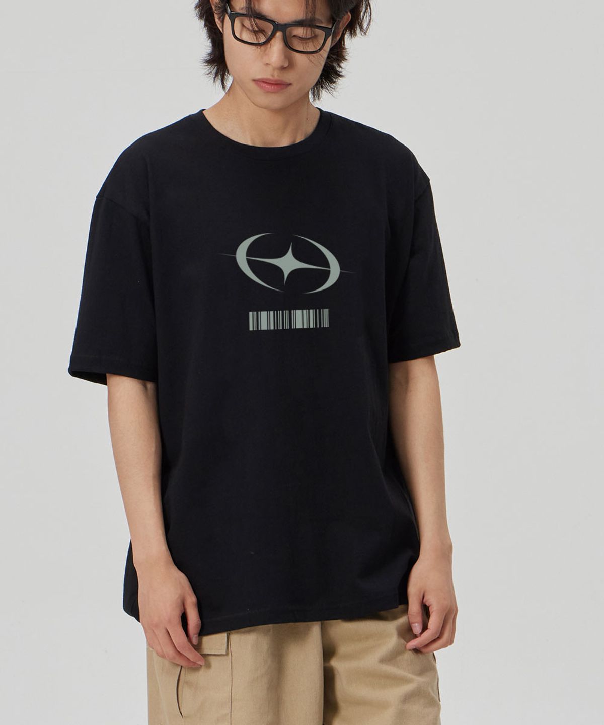 메이킷투(MAKEITTO) [FLASH BARCODE] CREW NECK TEE_BLACK