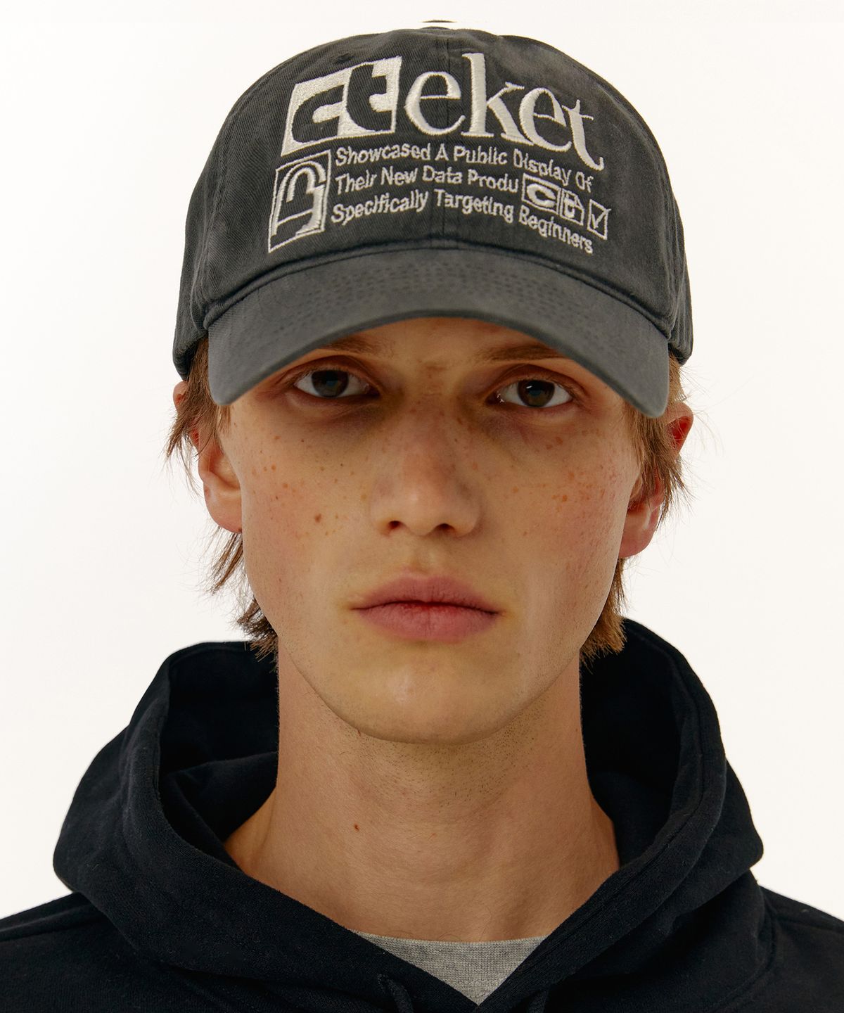 테켓(TEKET) Plan Cap Charcoal