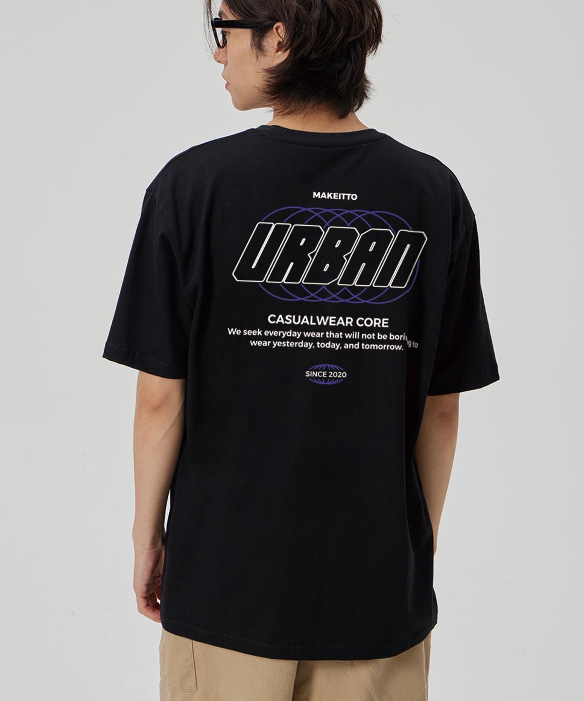 메이킷투(MAKEITTO) [URBAN LETTERING] CREW NECK TEE_BLACK