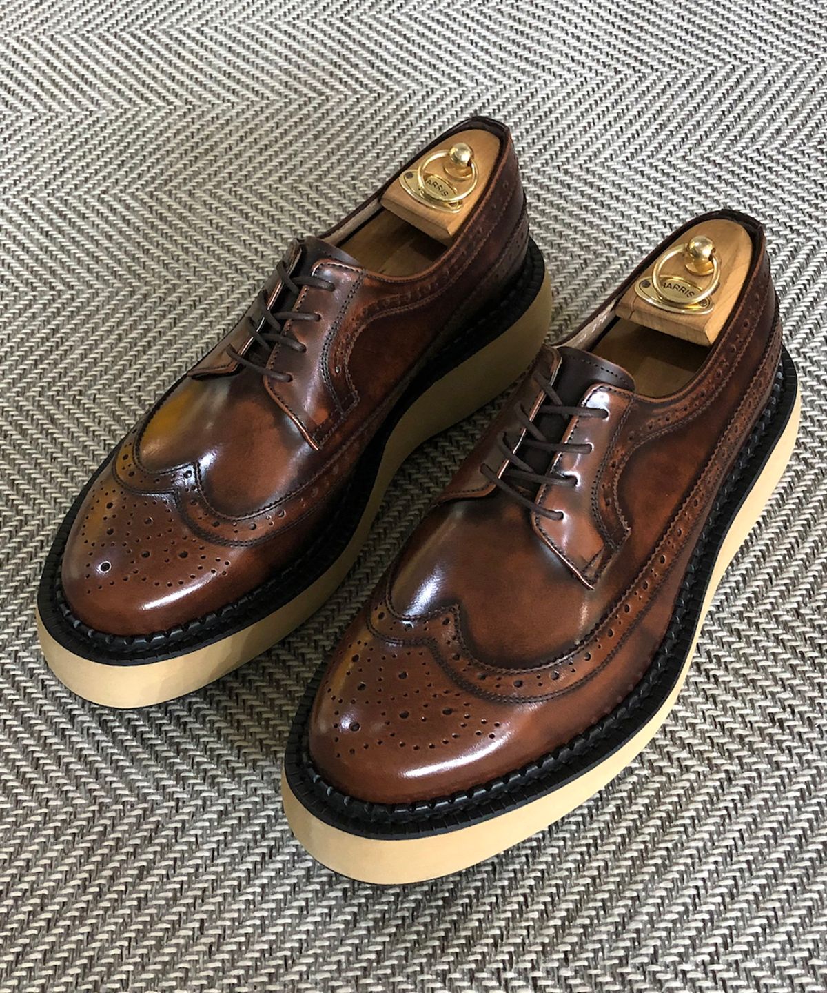 조앤슈(JOENSHOE) 휴만 5cm 오버솔 윙팁 옥스퍼드 브라운