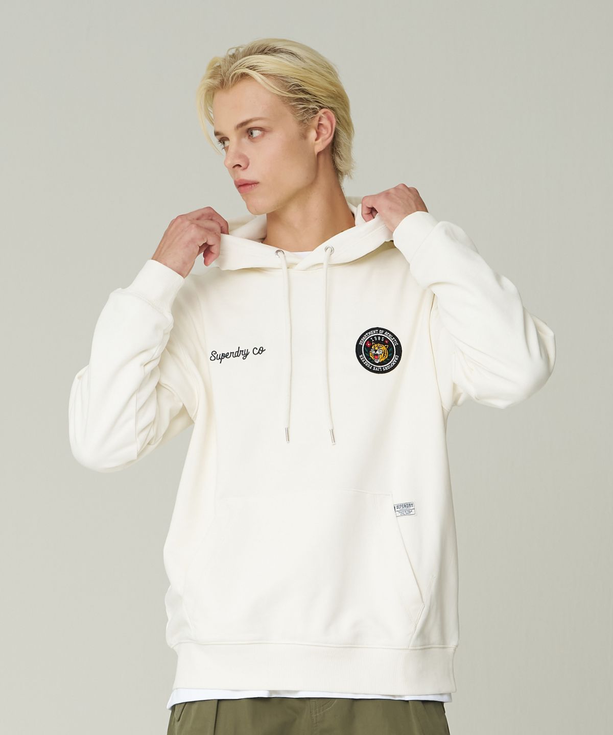 슈퍼드라이(SUPERDRY) 바시티 타이거 후드티셔츠 아이보리