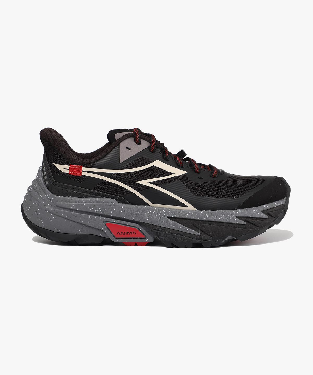 디아도라(diadora) 세스트리에-XT 2 BLACK