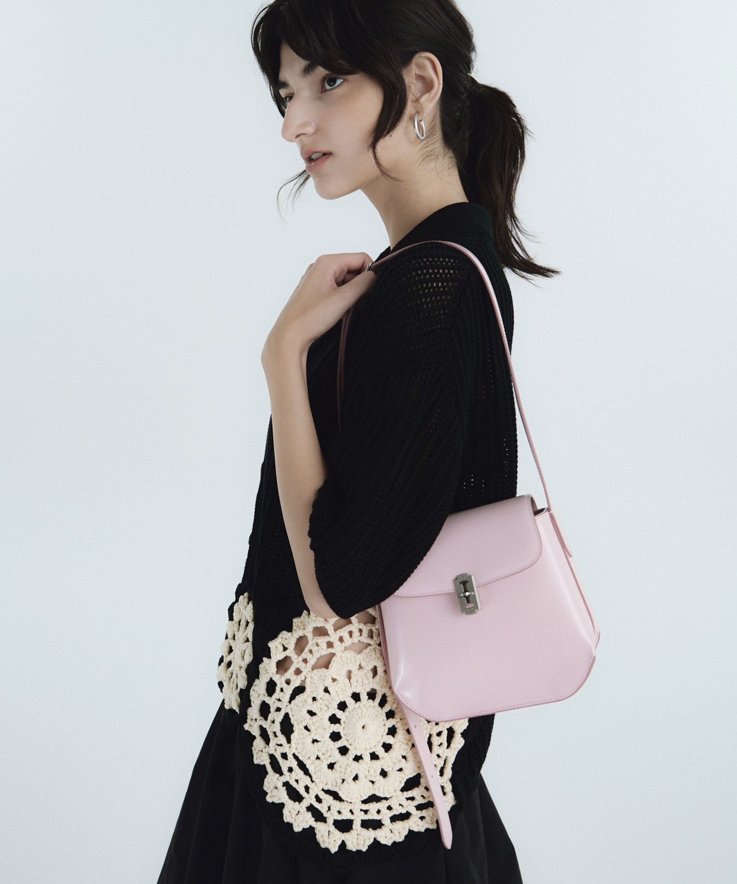 Vunque ● Trapeze Slim Shoulder Black  S MUSINSA | VUNQUE Trapeze Slim Shoulder S (Trapeze Slim