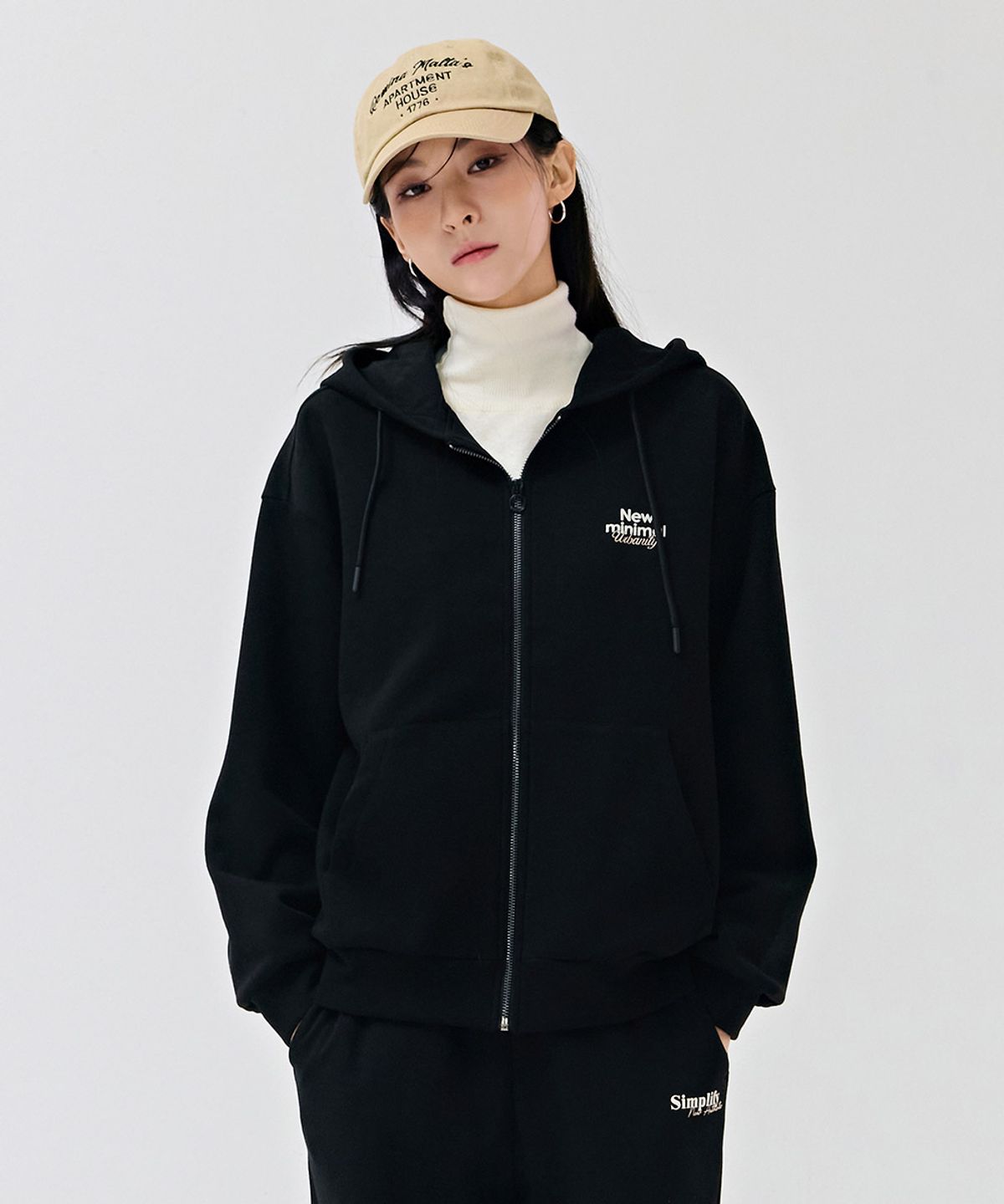 체이스컬트(CHASECULT) 여성 레터링 포인트 후드 집업-DERG4363B03