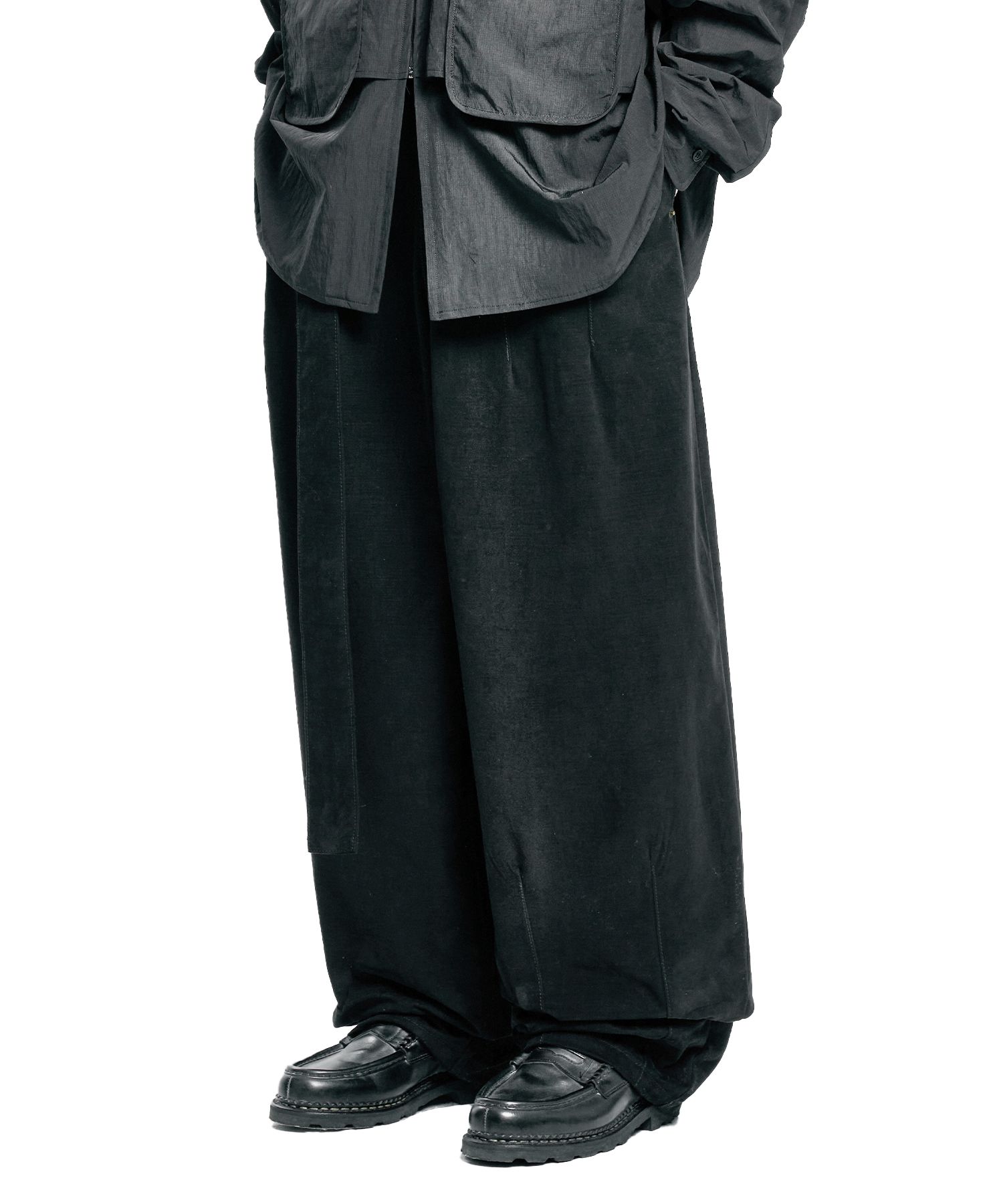 【AJO AJOBYAJO】Itaewon Story Cotton Pants MUSINSA | AJOBYAJO Asymmetric Cotton Pants [BLACK]