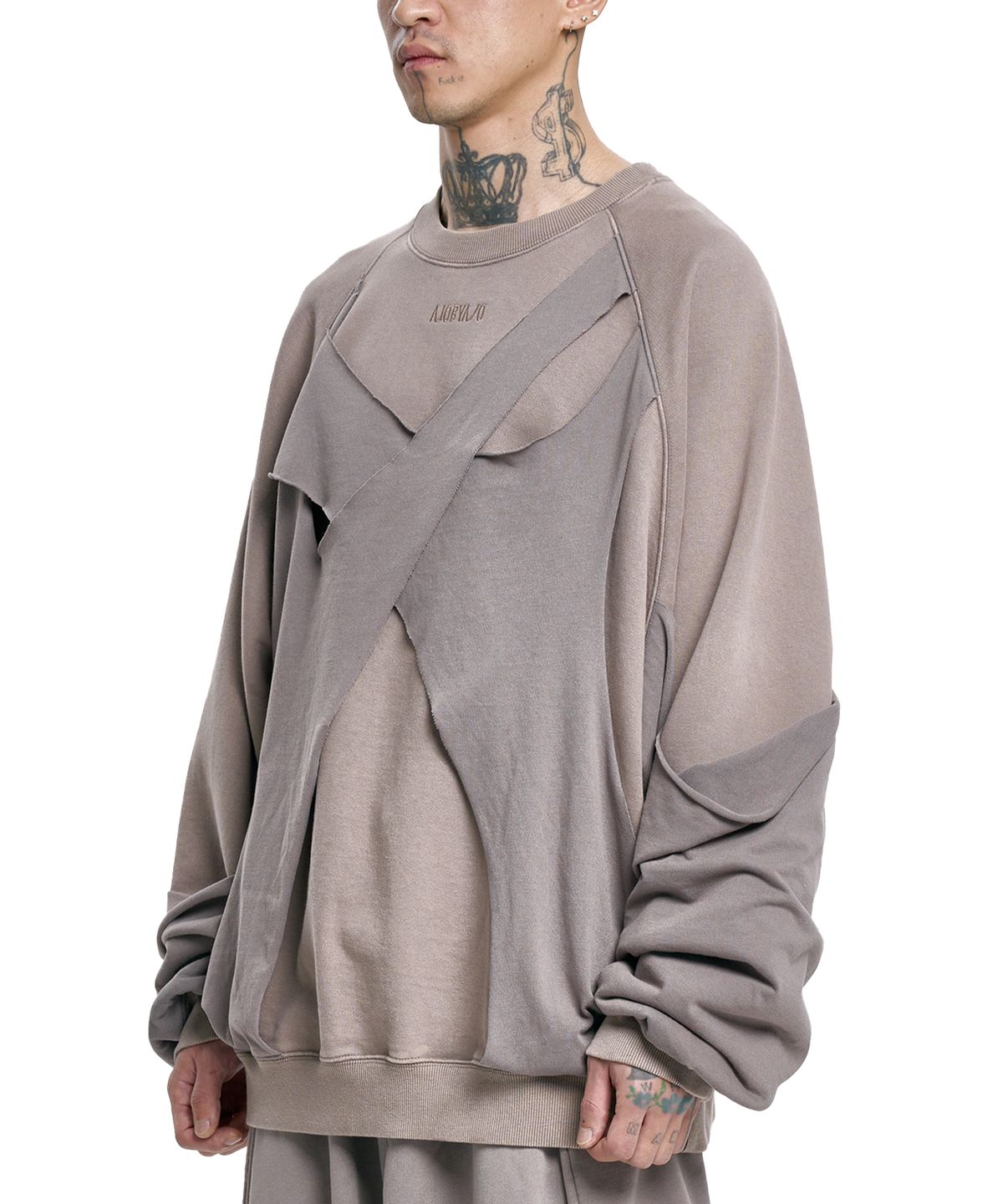 아조바이아조(AJOBYAJO) Paneled Washed Sweatshirt [DUSTY BEIGE]