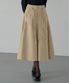 원 턱 코튼 플레어 스커트 [BEIGE]