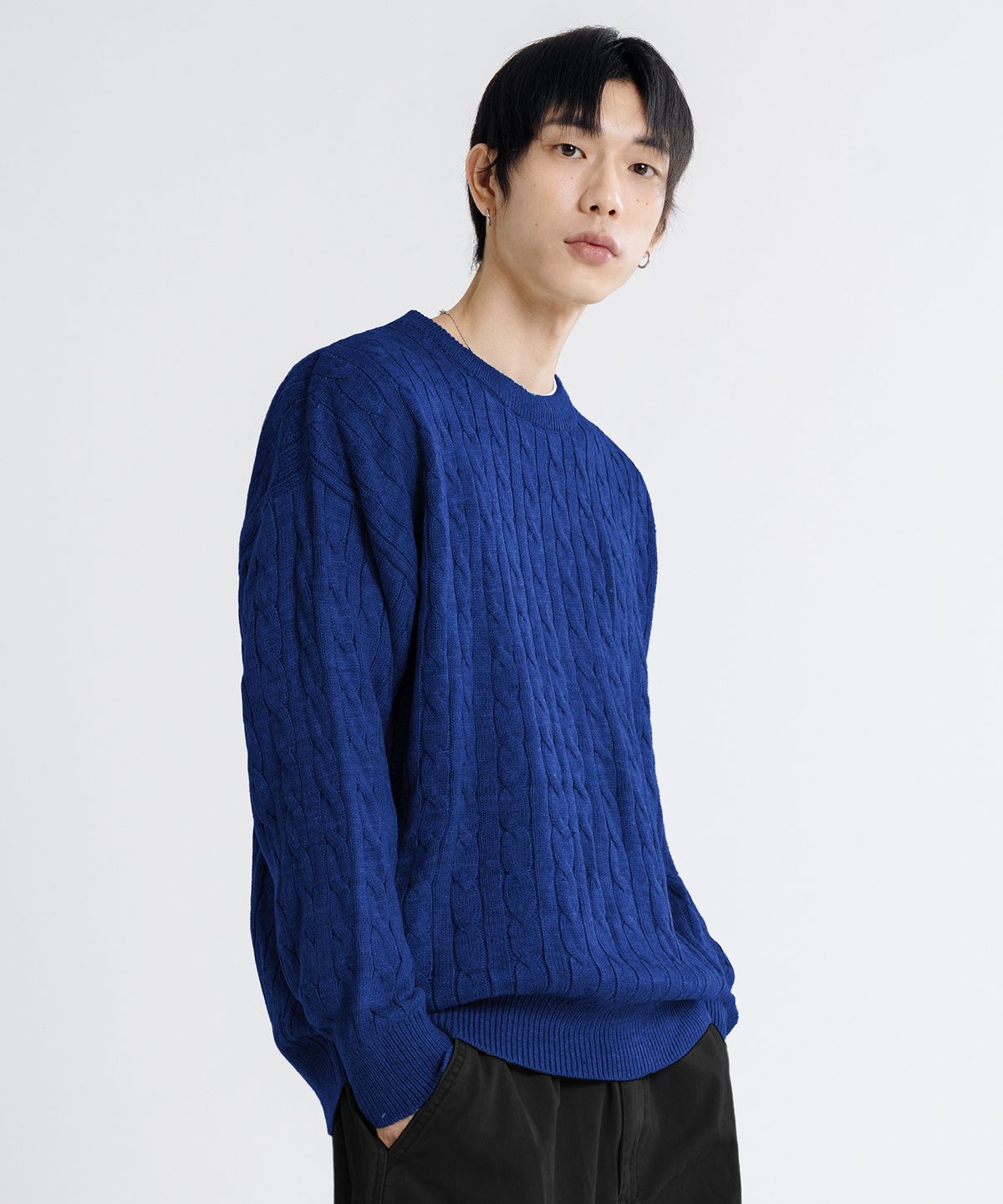 리메인세컨드(LEMAIN SECOND) 오버핏 볼륨 워셔블 크루넥 케이블 니트 [블루]
