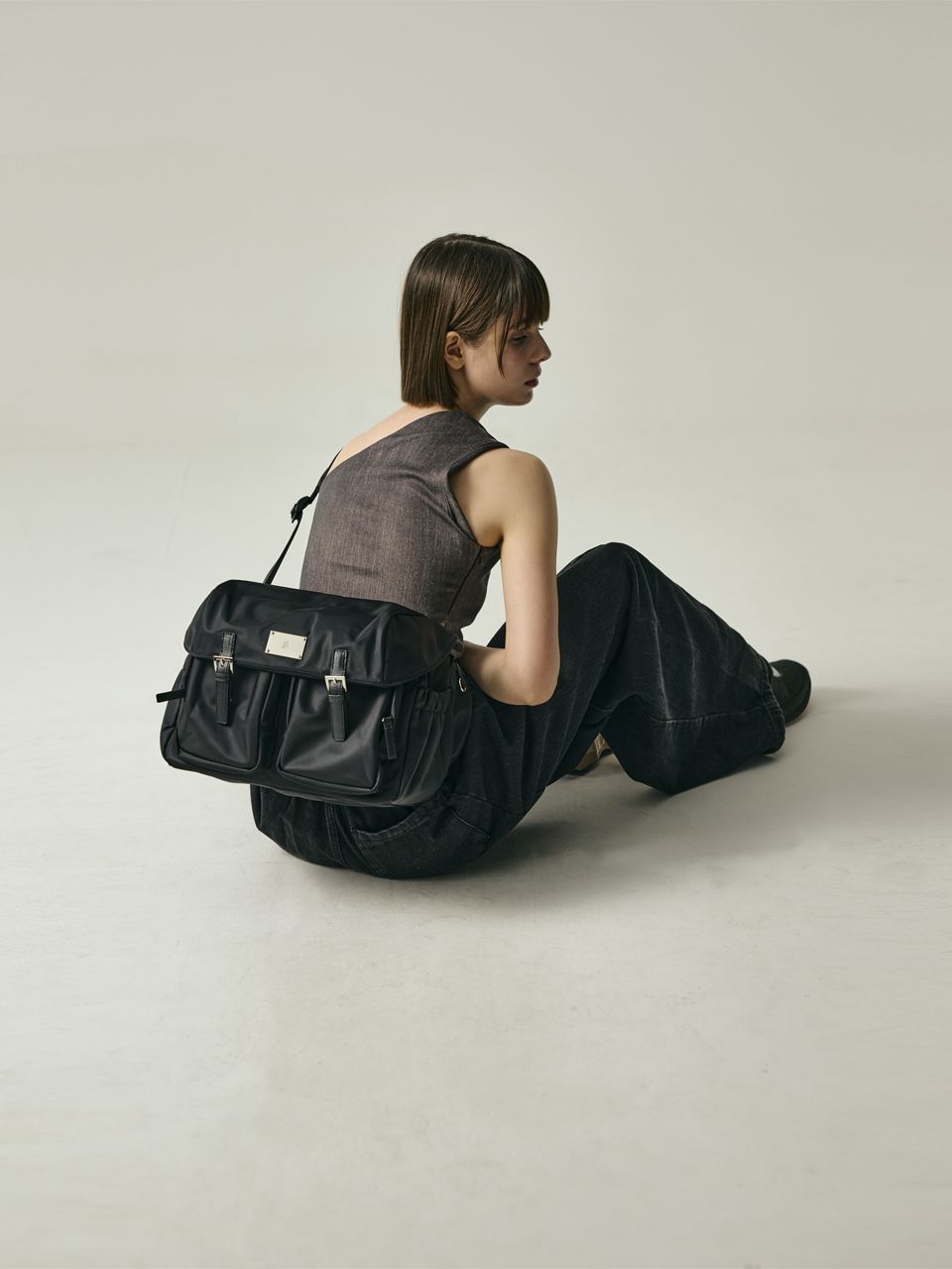 【saladbowls】 SYMBOL NYLON 2-POCKET CROSS BAG /追跡付 MUSINSA | SALAD BOWLS SYMBOL NYLON 2-POCKET CROSS BAG[BLACK]
