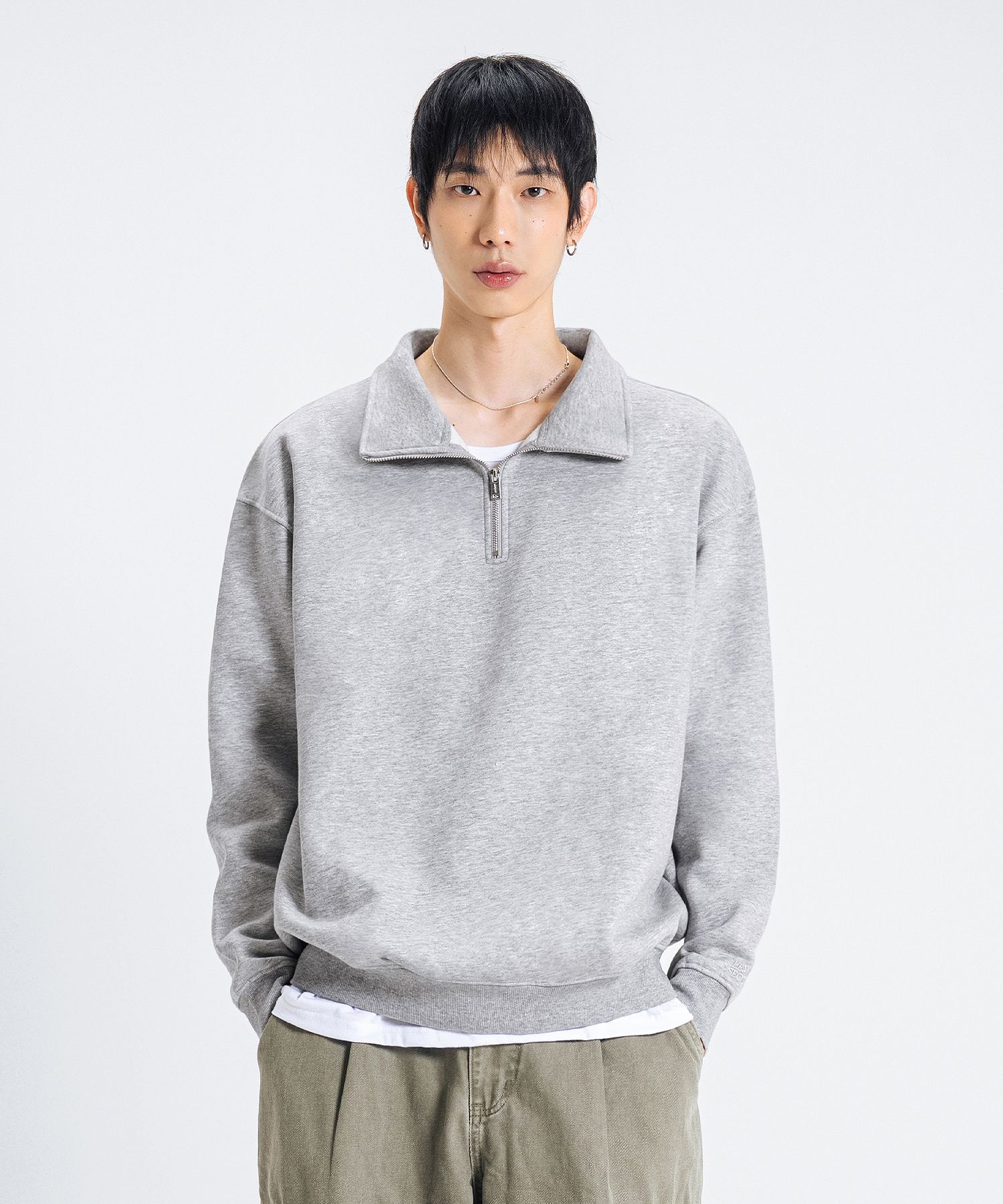 half zip sweatshirt | 韓国No.1ファッション通販・MUSINSA公式