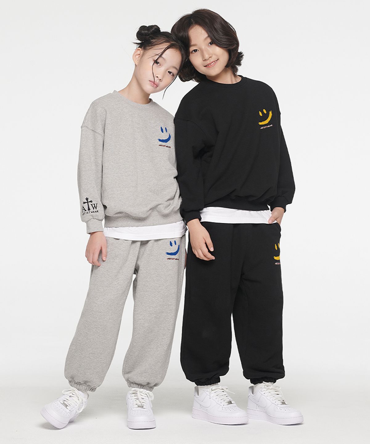 아티스트웨어 키즈(ARTISTWEARKIDS) [ATW] 키즈 수퍼해피 셋업_BK