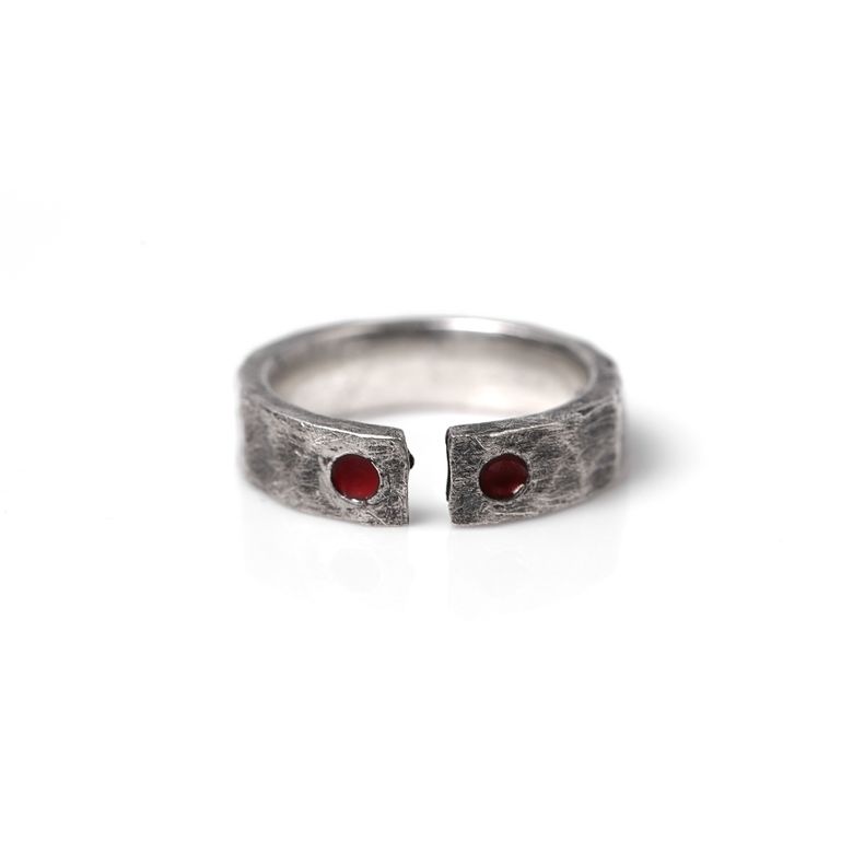 Hammer Epoxy Ring