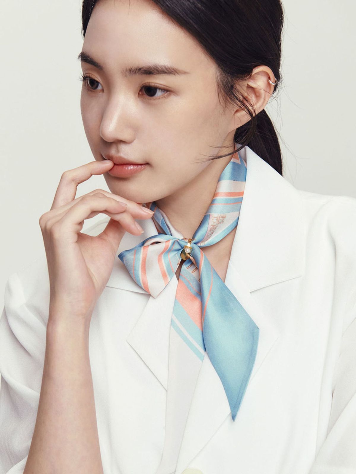 생럭슈(SAINTLUXURE) 킨트 스카이블루