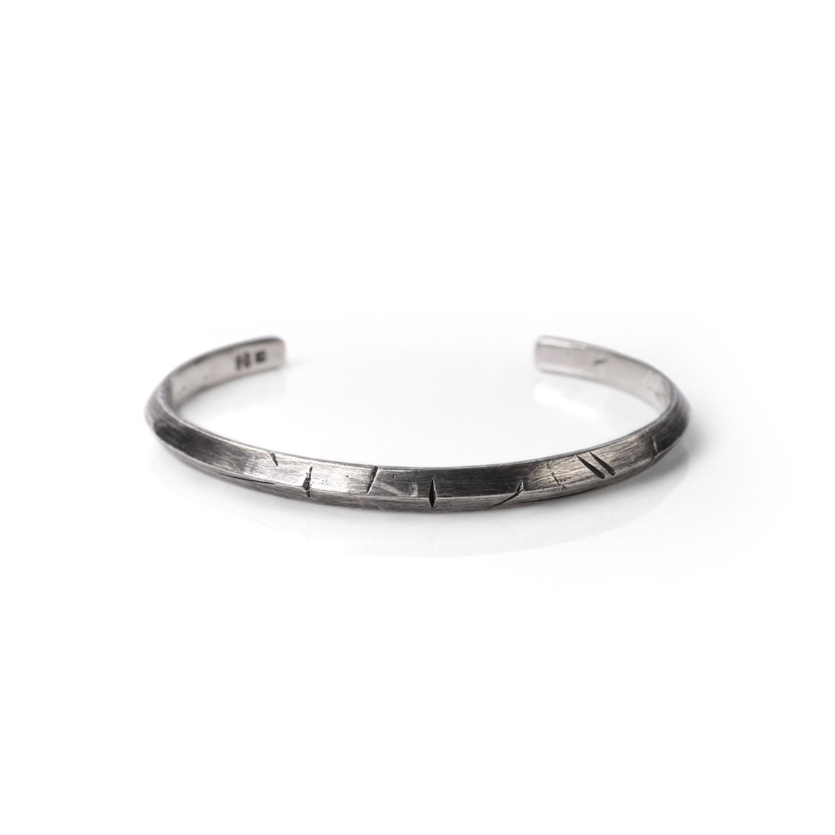 어 그라운드 링(AGROUNDRING) Triangle Bangle