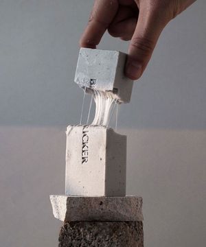 브릭커 머디 어성초 CP 천연비누 140g (머드팩 고체팩)