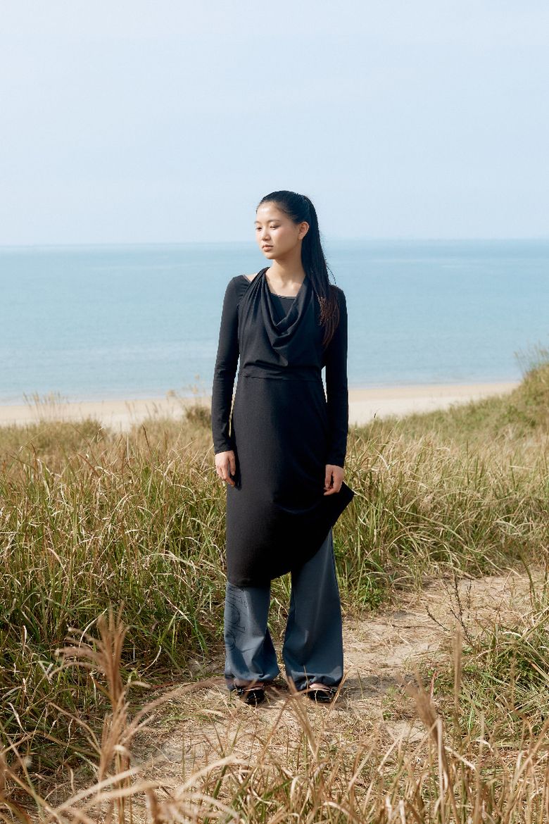 Draped layered onepiece _ black