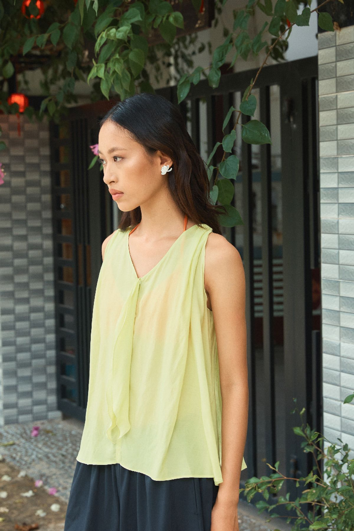 큐피도(KUPIDO) Siera twist Blouse _ lemon