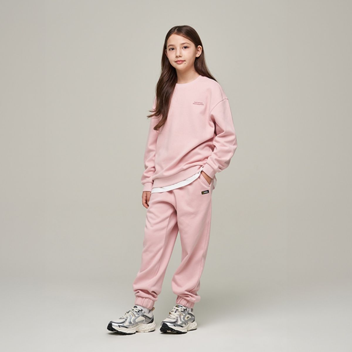 내셔널지오그래픽 키즈(NATIONAL GEOGRAPHIC KIDS) K243UPB920 맨투맨 SET ASHPINK