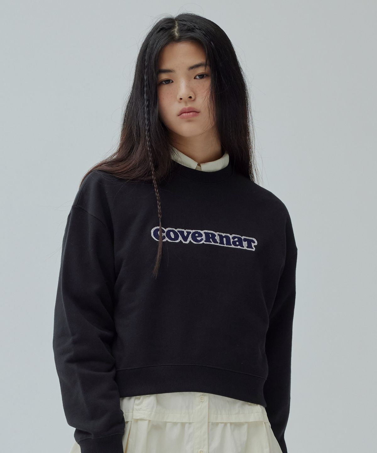커버낫 우먼(COVERNAT WOMAN) 우먼 쿠퍼 로고 맨투맨 Black
