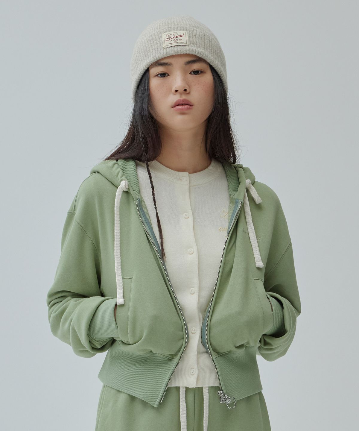 커버낫 우먼(COVERNAT WOMAN) 우먼 크롭 후디 집업 Sage Green