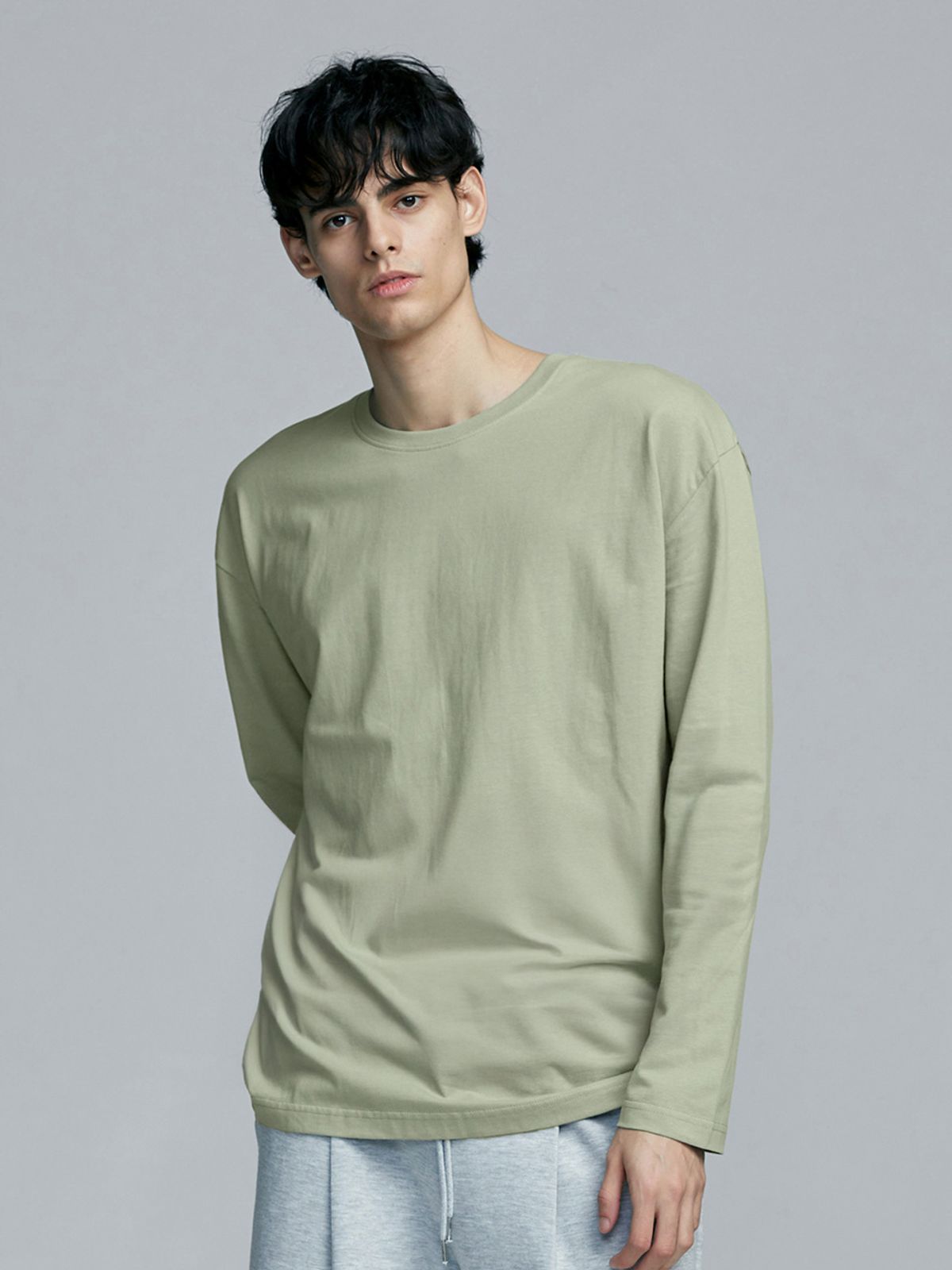 엑스오엑스(XOX) 레이어드 크루넥 긴팔 티셔츠 [KHAKI]