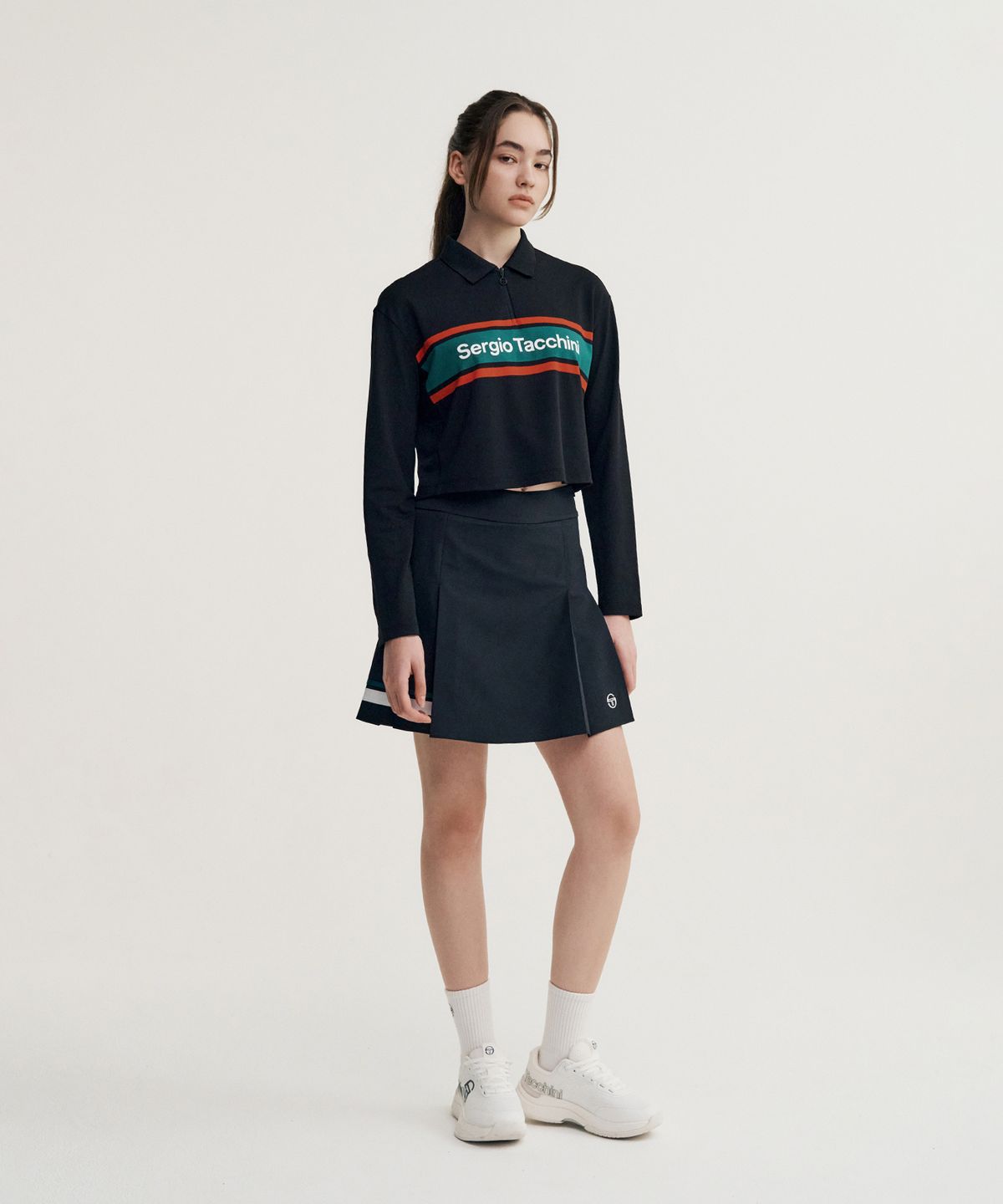 세르지오 타키니(SERGIO TACCHINI) W 플래그 긴팔 크롭 폴로 셔츠 (Black)