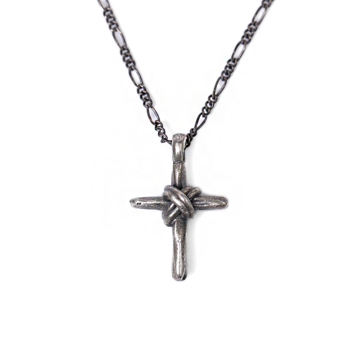 어 그라운드 링(AGROUNDRING) Chained Cross Necklace