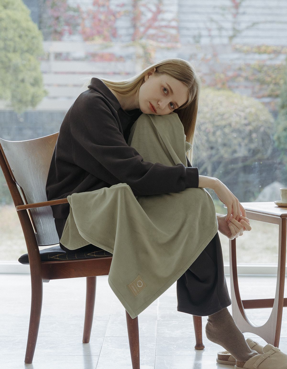 올라레스트(HOLAREST) Soft Drawing Label Blanket (Light Khaki)
