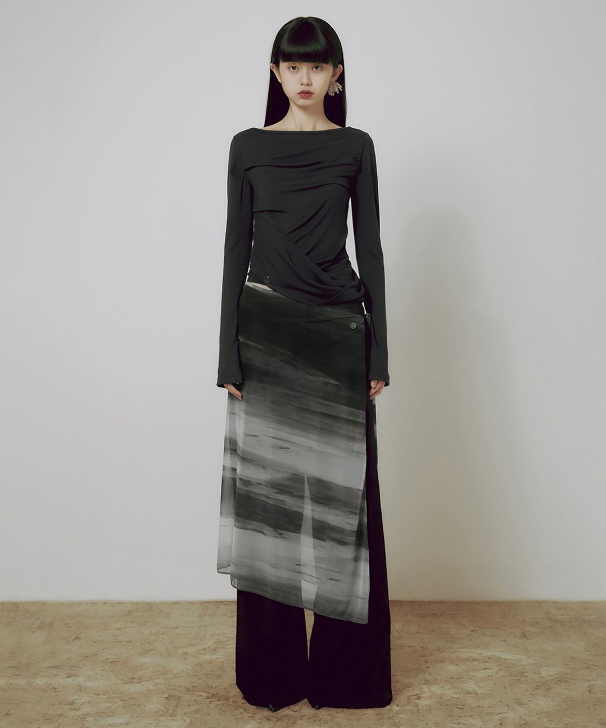 플레어업(FLAREUP) Sheer Jovian Wrap Skirt (FL-240_Black)