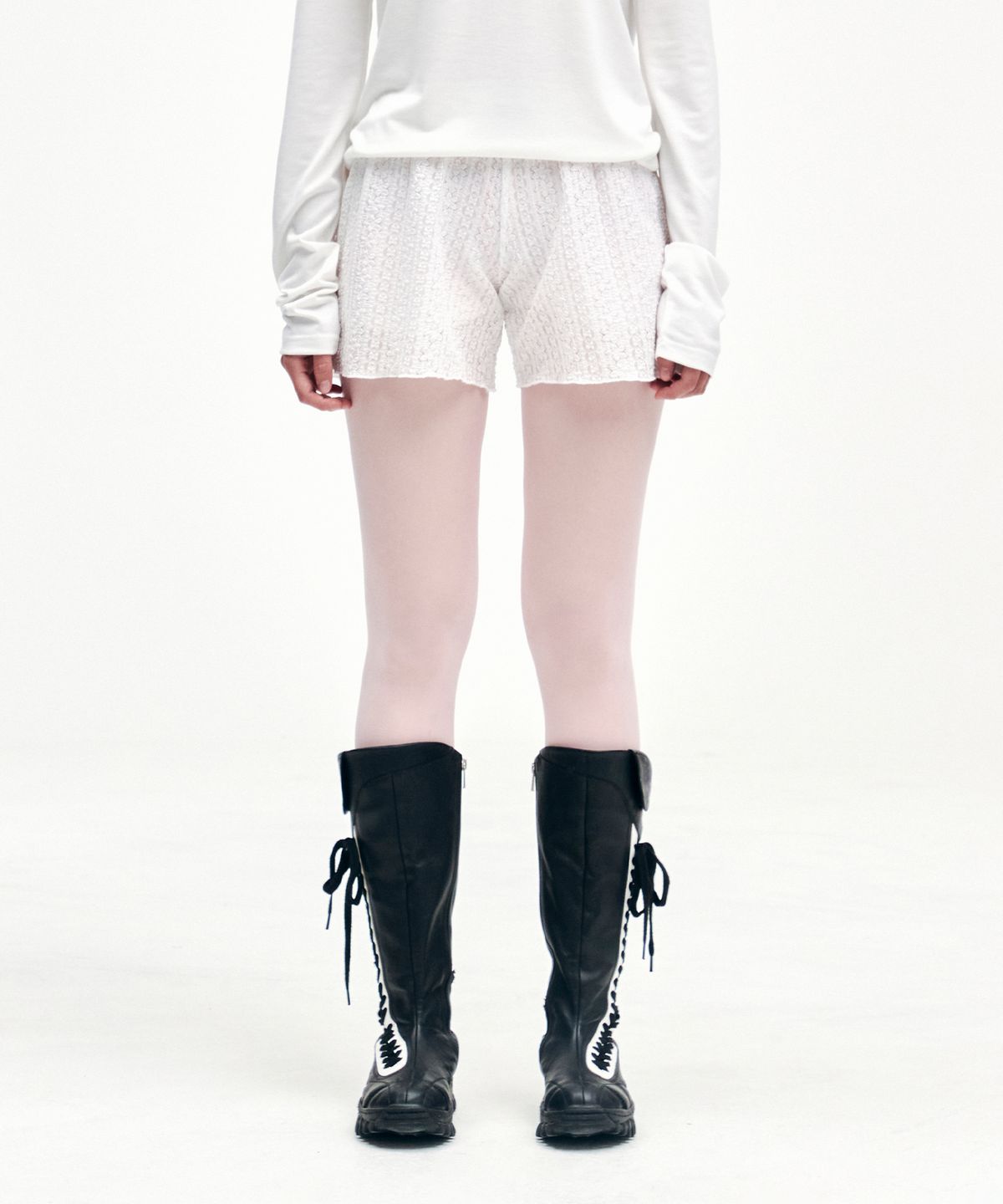 유희(YOUHEE) YOUHEE LACE LAYERD SHORTS WHITE