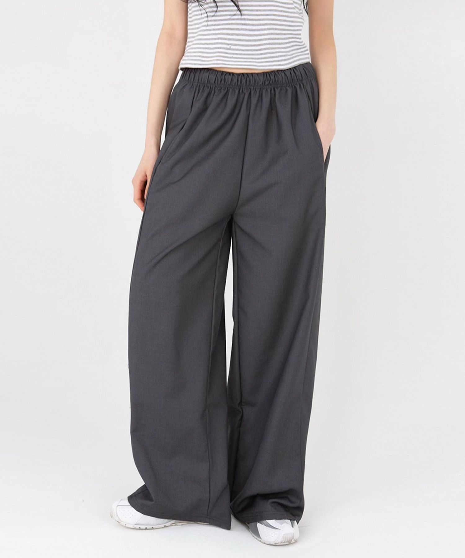 MUSINSA | MUAHMUAH Wide TR banding slacks pants [Charcoal]