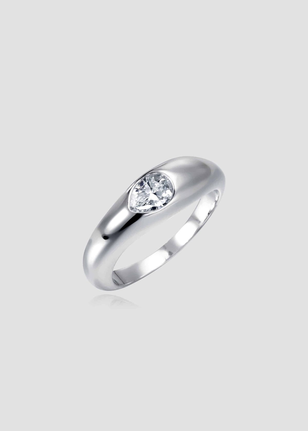 아논(ANON) Pear Cut Wave Ring  Silver
