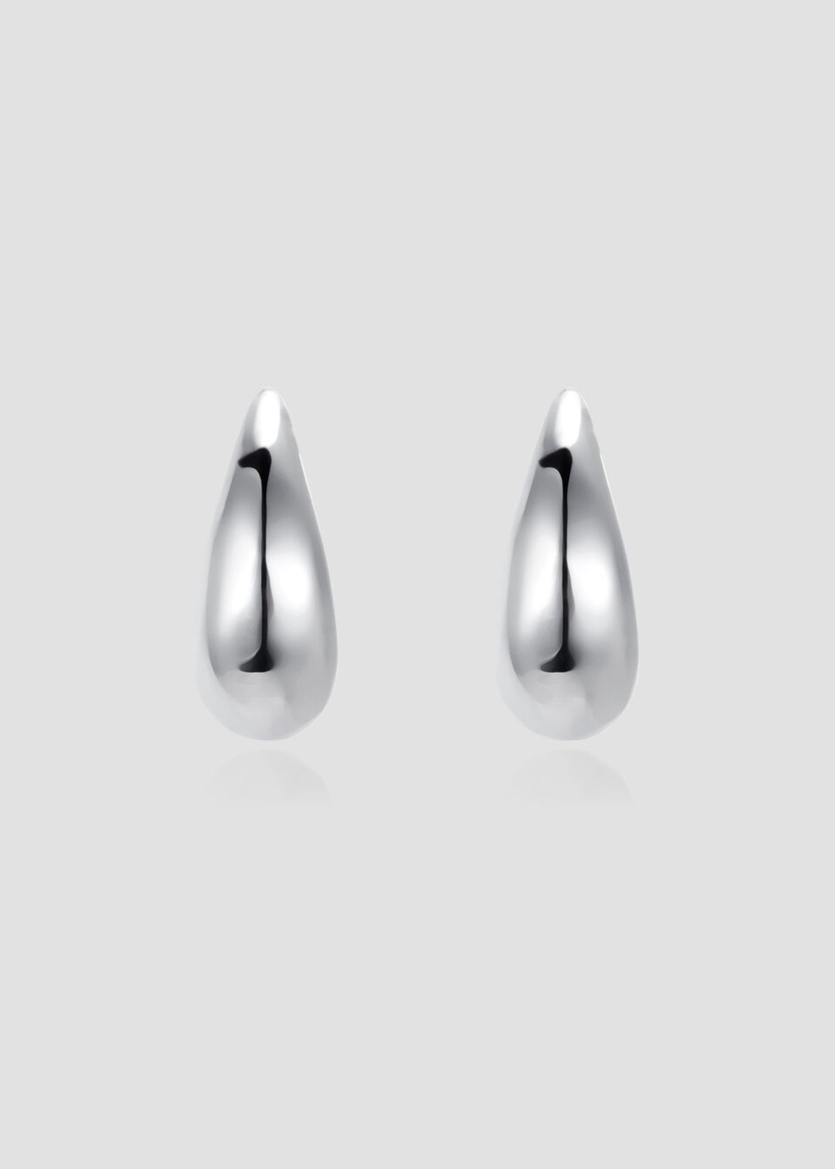 아논(ANON) Nuts Volume Earrings