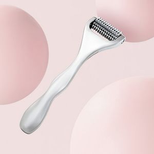 니들 페이스 롤러