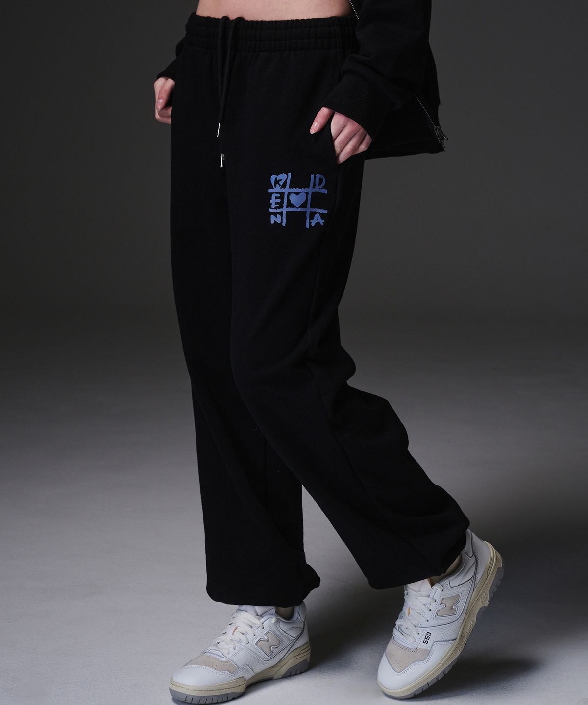켄다(KENDA) TIC-TAC-TOE TRAINING PANTS (BLACK)