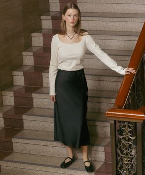 새틴 롱 스커트 (BLACK)